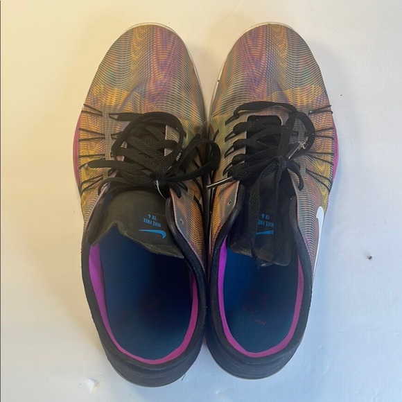 Nike Women's Multicolor Training Sneakers Shoes Size 9.5 - Picture 8 of 9